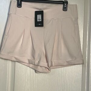 NWT-Fashion Nova High Waist Cream Shorts